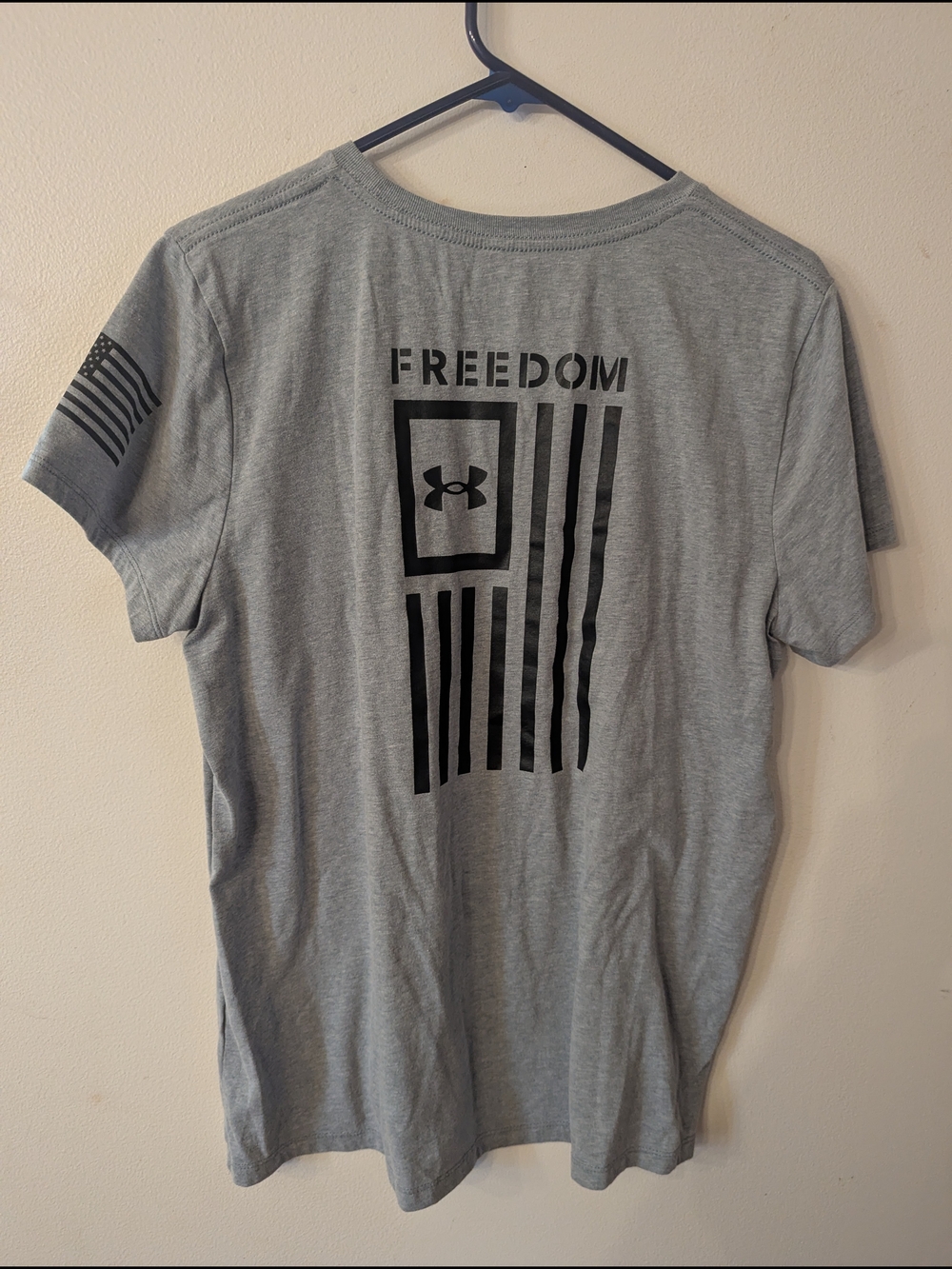 Under Armour Gray Freedom Logo Short Sleeve Performance Tee